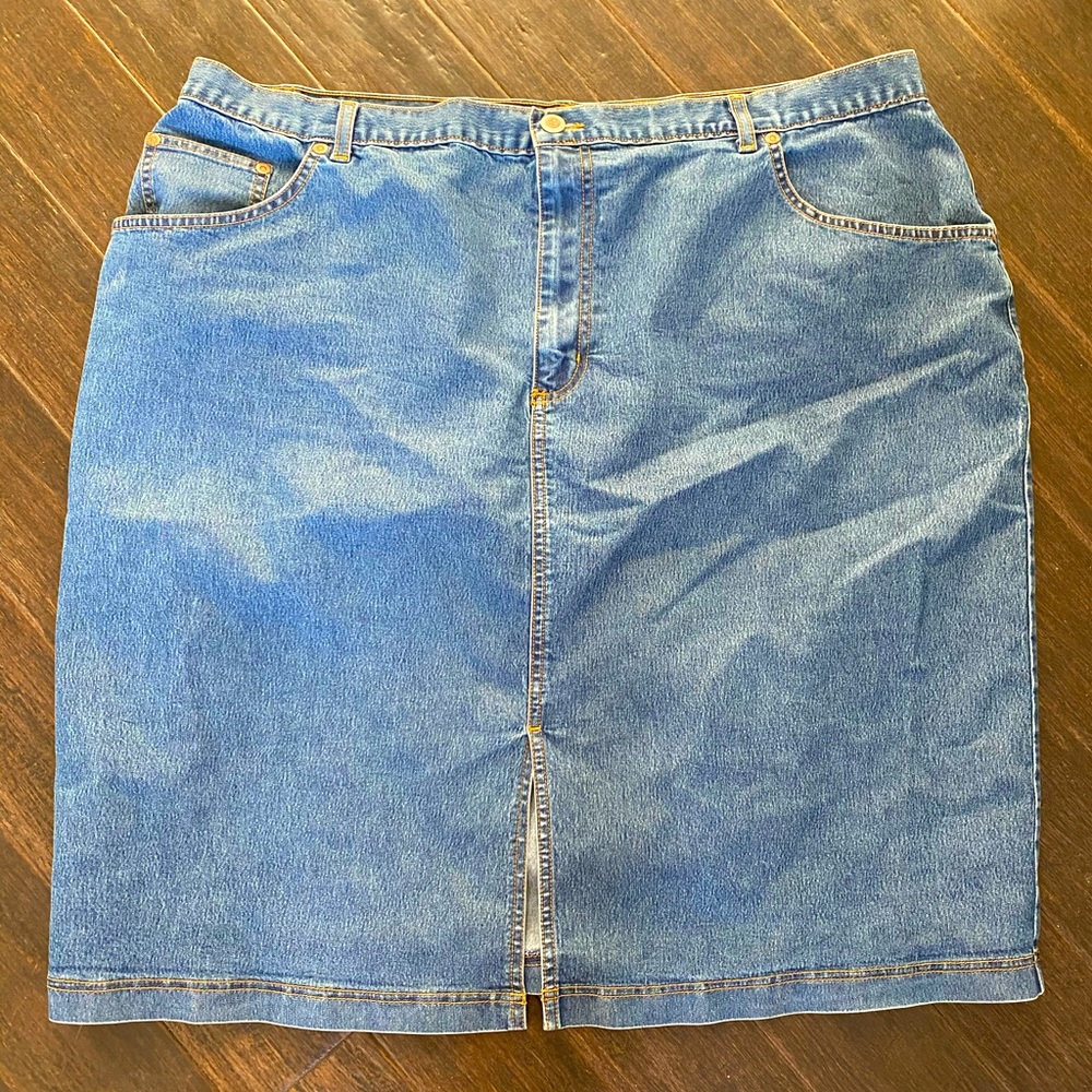 Modest women’s denim skirt 22W pencil stretch